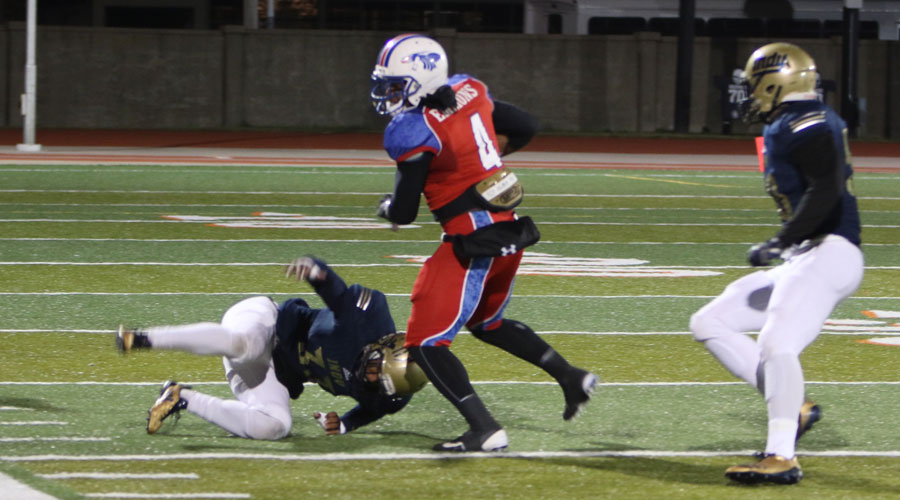 Running back B.J. Emmons ran for more than 100 yards to lead the Blue Dragon offense, but Hutchinson fell to Independence 24-19 on Saturday in Independence. (Joel Powers/Blue Dragon Sports Information)