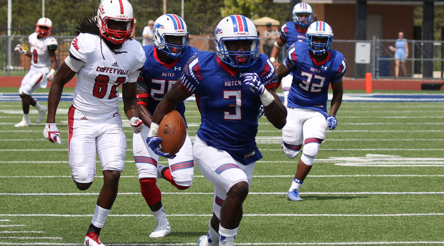 Jerry Jacobs and the Blue Dragon Football Team takes on Eastern Arizona College in the ninth-annual Salt City Bowl at 1 p.m. on Saturday at Gowans Stadium. (Joel Powers/Blue Dragon Sports Information)