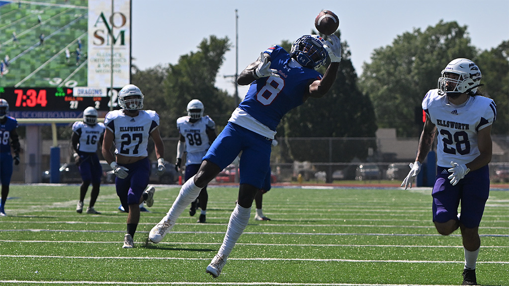 Zeriah Beason catches a 27-yard touchdown pass in the second quarter of No. 1 Hutchinson's 72-7 win over Ellsworth on Saturday at Gowans Stadium. (Andrew Carpenter/Blue Dragon Sports Information)