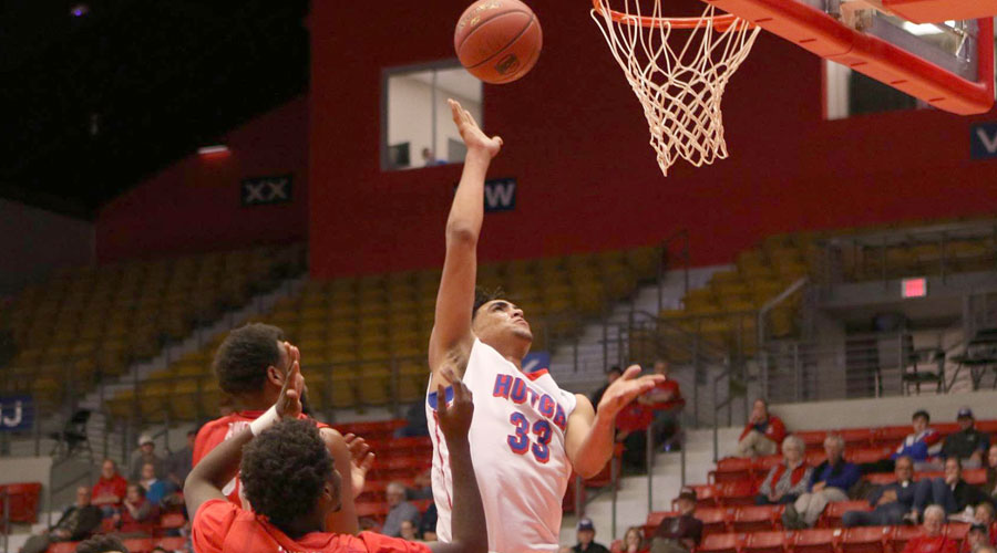 James Rojas had 19 points and nine rebounds in Hutchinson's 76-64 victory over Neosho County on Saturday at Chanute. (Allie Schweizer/Blue Dragon Sports Information)