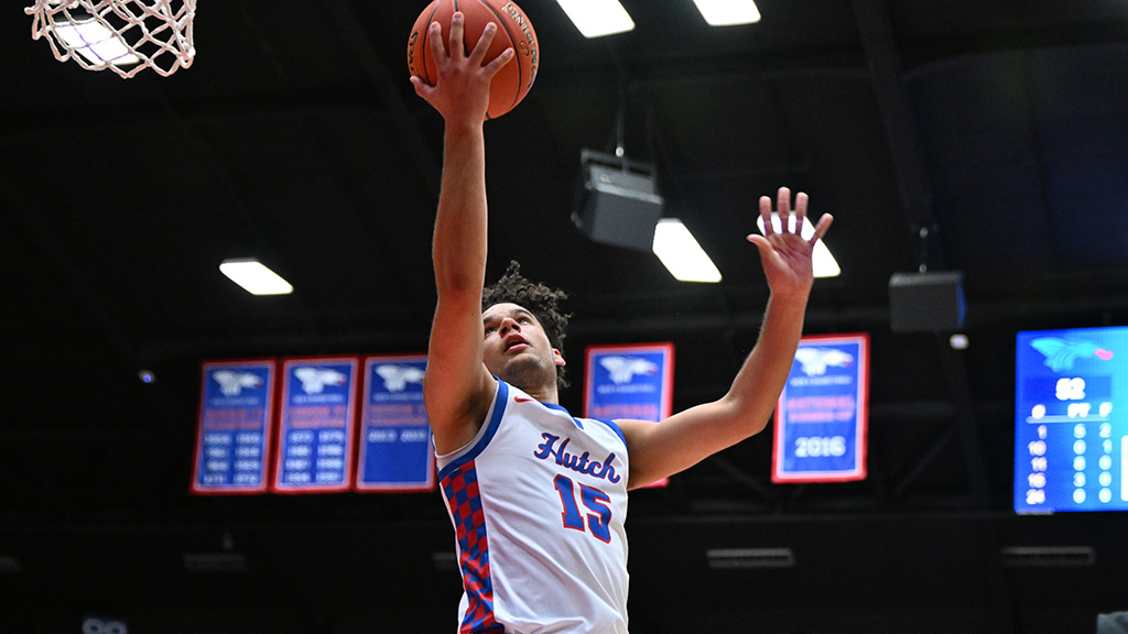 Landon Wagler scores two of his career-high 14 points to left the No. 22 Blue Dragons to a 103-54 victory over Labette for the program's 1,900th all-time victory. (Andrew Carpenter/Blue Dragon Sports Information)
