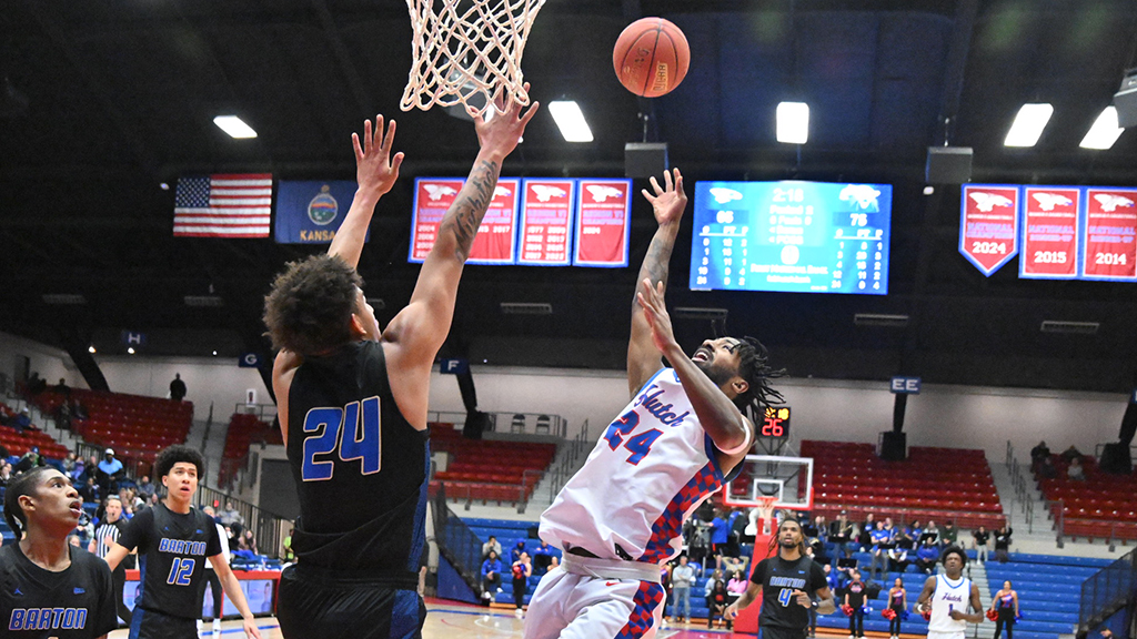 Kobe Smith scored all 19 of his season-high 19 points in the second half as the Blue Dragons dropped a 91-86 decision to Barton on Wednesday at the Sports Arena. (Andrew Carpenter/Digital Fox Photography)