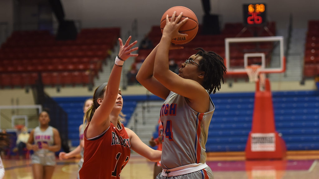 Tor'e Alford had 10 points and nine assists to lift the No. 21-ranked Blue Dragons to a 78-56 Jayhawk West victory over Pratt on Wednesday in Pratt. (Garrett Riehs/Blue Dragon Sports Information)
