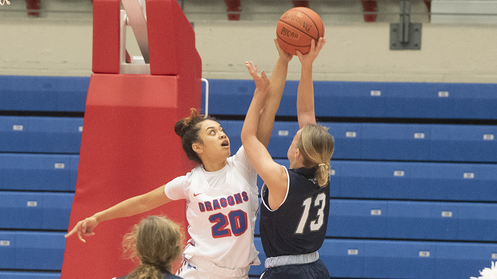 Mele Kailahi (20) had a double-double with 17 points and 13 rebounds in Hutchinson's &3-56 win over the Washburn University JV on Tuesday night at the Sports Arena. (Sammi Carpenter/Blue Dragon Sports Information)