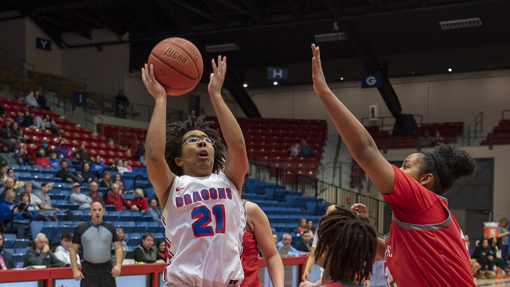 Tor'e Alford scores a game-high 19 points to lead the Blue Dragon women's basketball team to its seventh-straight win in an 84-60 victory over Coffeyville on Saturday at the Sports Arena. (Andrew Carpenter/Blue Dragon Sports Information)