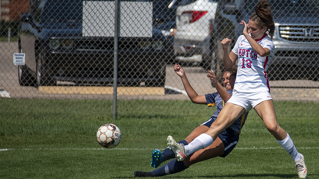 Hadlie Lowe's goal with 4:41 to play in the second half was the go-ahead goal in Hutchinson's 2-1 win over Coffeyville. (Andrew Carpenter/Blue Dragon Sports Information)