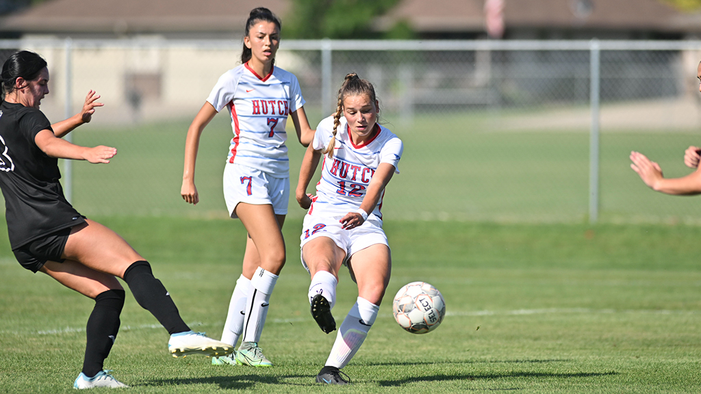 Katharina Marx had a five-point game with a goal and three assists to lead No. 18 Hutchinson to a 7-0 season-opening victory over Northeastern JC on Sunday at the Salthawk Sports Complex. (Andrew Carpenter/Blue Dragon Sports Information)
