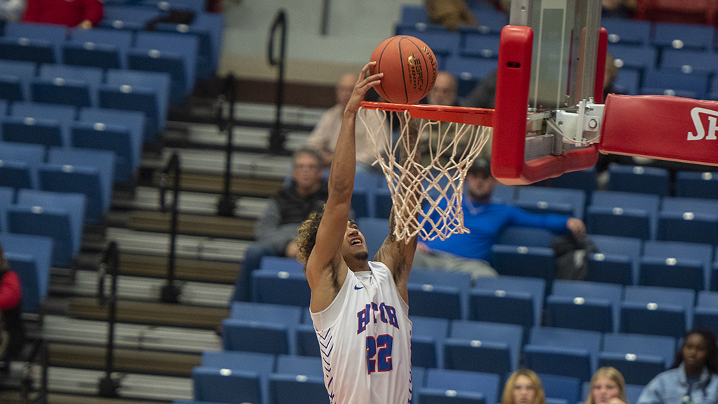 Kaimen Lennox goes up for a dunk during the No. 7 Blue Dragons' 96-77 victory over Northwest Tech on Wednesday at the Sports Arena. (Andrew Carpenter/Blue Dragon Sports Information)