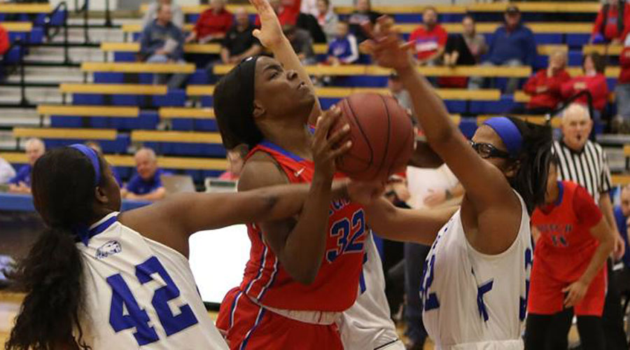 Jada Mickens had a double-double to lead the Blue Dragon women to a 78-70 victory over No. 18 Cowley on Wednesday in Arkansas City (Joel Powers/Blue Dragon Sports Information)