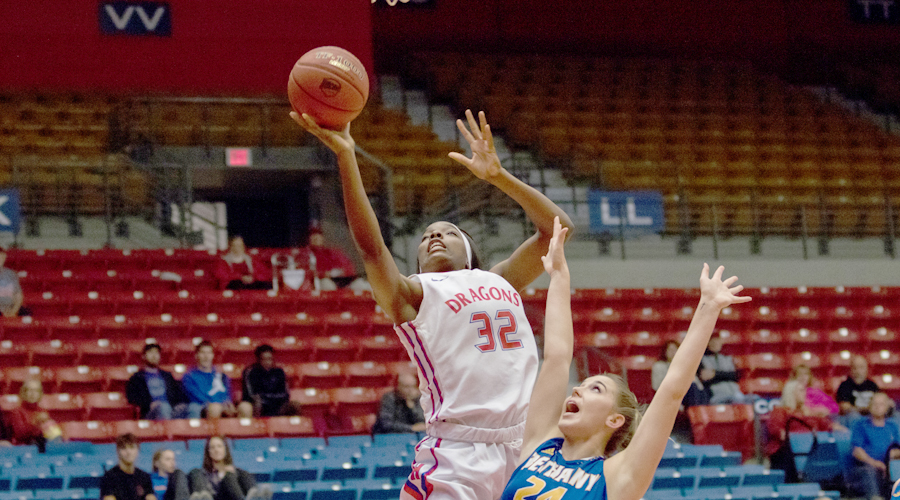 Jada Mickens had 34 points and 10 rebounds in No. 12 Hutchinson's 81--35 victory over the Bethany College JV on Wednesday at the Sports Arena. (Allie Schweizer/Blue Dragon Sports Information)