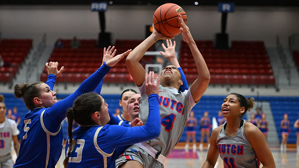 Hailey Jackson was one of three Blue Dragon players to post double-doubles in the Hutchinson women's 82-43 BSN Sports Tip-Off Classic victory over NEO on Saturday at the Sports Arena. (Andrew Carpenter/Blue Dragon Sports Information)