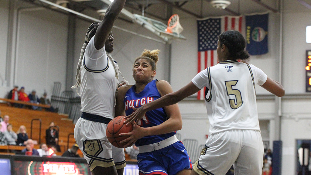 Monae Duffy scored 17 points, one of four Blue Dragons to score in double figures, to lead the Blue Dragons to a 73-48 win on Wednesday at Independence. (Billy Watson/Blue Dragon Sports Information)